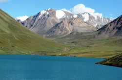 Der Köl-Ukök See auf 3.045m